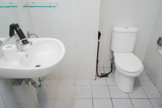 Homey and Simply 1BR at Casa De Parco Apartment By Travelio - Tangerang - 7