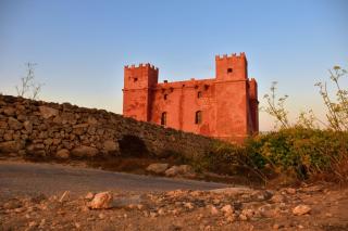 Beautiful Holiday Home with a Private Rooftop Pool - 3