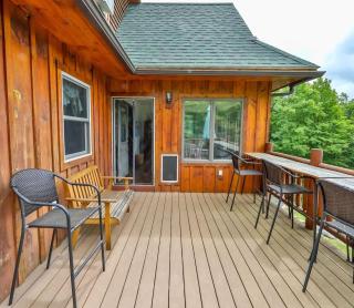 Dog-Friendly Mountain Hideaway - 2