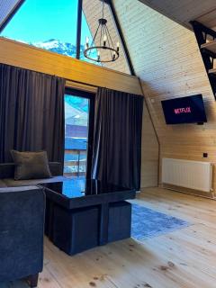 Infinity Chalets in Kazbegi - Kasbegi - 8