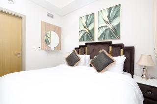 Chic Aykon City 2-Bedroom Retreat - Business Bay - Dubai - 8