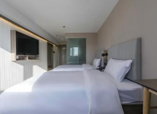 Lai Yi Hotel Changji Road Anting Subway Station Branch - 6