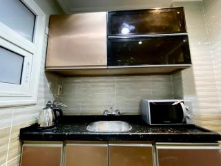 2 BRS Cozy , Warm In Madinaty Free Wifi - 9