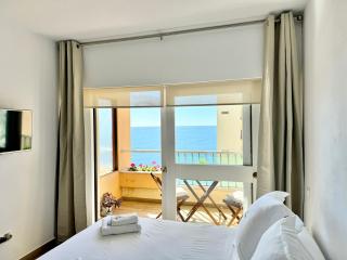 The SUIT Facing The Sea by EaW Homes - Marbella - 8