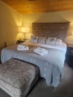 Wild Oats Lodge 19 - Yellowtop Country Park - Hot Tub - Yorkshire - 5