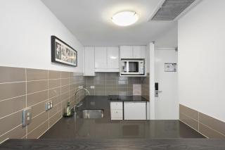 CBD Central - 1BDR Apt - Sebel 4 Star Resort - 7