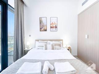 Studio in Azizi Riviera Comfort and Convenience - Dubai - 6