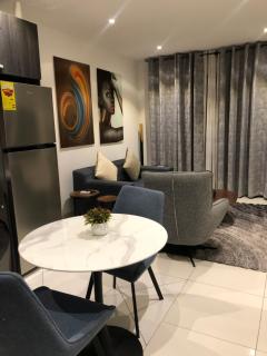 The City Landing Apartments At The Lennox - 6