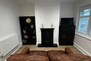 2bed house - ideal for wind turbine & contractors - Cleethorpes - 1
