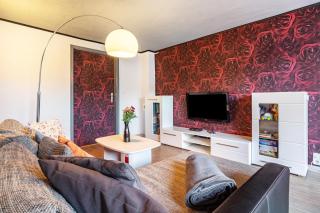 Große Ferienwohnung mit Garten - - 7