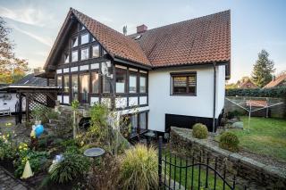 Große Ferienwohnung mit Garten - - 8