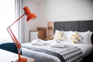 Holiday Inn Farnborough by IHG - Farnborough - 1