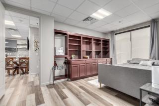 Stylish and Prestigious - 2 Bed 2 Bath On The Avenue - Fountain Hills - 3