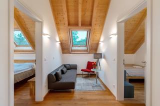 Lug ins Tal - 2 Häuser - 3