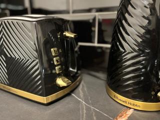 London Flat - Good Access To Central and more! - 6