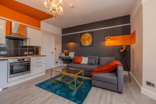 Tranquil Oasis l Spacious 2-Bedroom for a Soothing Getaway - Brighton & Hove - 8