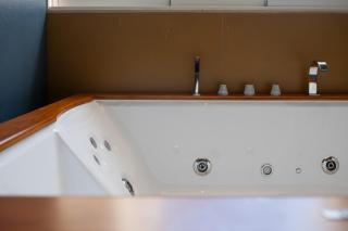 Ermes Suites & Rooms Bari - Bari - 8