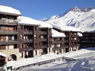 Studio divisible skis aux pieds, proche commerces, Wi-Fi gratuit, 4 pers, Méribel - FR-1-182-233 - 3