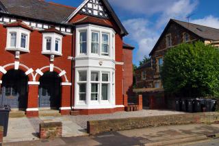 Cardiff City Centre apartment Private Parking - Cardiff - 9