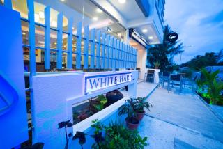 White Harp Beach - 7