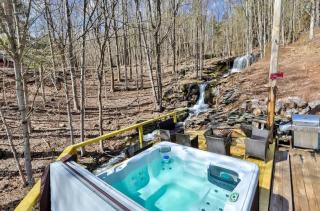 Relaxation Retreat Home with Hot Tub Gym & Sauna - Prattsville - 0