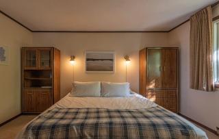 Retro Retreat Charming Home with Hot Tub & Fire Pit - Hensonville - 3