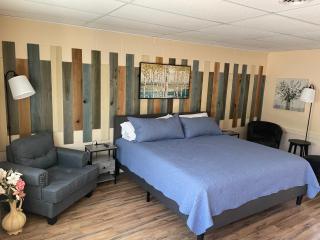 Riverview Inn - Grayling - 0