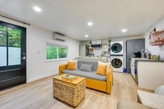 Pet-Friendly Studio with Fire Pit in Olympia! - Olympia - 5