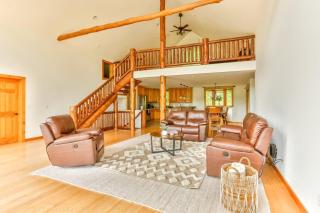 Stunning Home with Hot Tub Fire Pit & Amazing Views - Hunter - 6