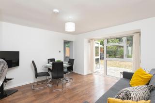 Garden Escape Spacious 2 Bed with Parking - Shephall - 5