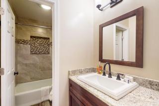 Mendon Memories & Gateway Court - 5
