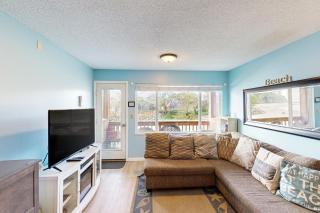 Coastal Tranquility - 0