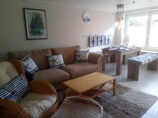 Ferienwohnung-Nordseeliebe-Spass-und-Erholung-im-Urlaub-mit-der-Familie-und-Hund-auf-dem-Lande - - 8