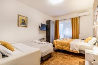 La Casa di Umberto - Rome - 1