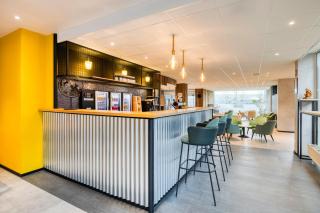 B&B HOTEL Mons Gare - Mons - 1