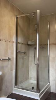1 bed, Ground Floor Flat with Small Patio - Raynes Park - 3