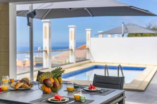 Villa Atlantic Sunrise by Villa Plus - Funchal - 6