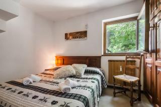 Parcheggio-Camino-WiFi - Chalet immerso nella Natura - Courmayeur - 4