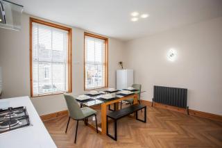 Vacant Nests - The Ocean Retreat - South Shields - 2