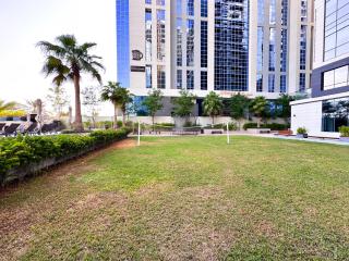 Luxurious 2BR in Vezul Residence, Business Bay - 13AB01 - Dubai - 1