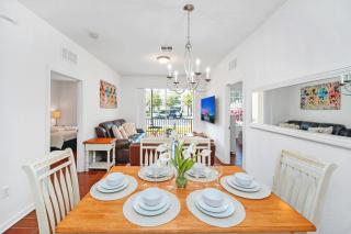 Cozy 3BR Apartment Near Disney - Orlando - 7