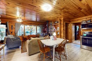 Seneca Lake Log Cabin - Dundee - 8