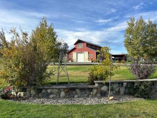 Fishermans Cove - 8