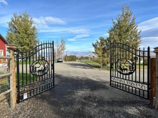 Fishermans Cove - 7