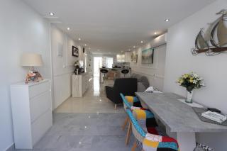 Torrevieja Spectacular Townhouse - Torrevieja - 7