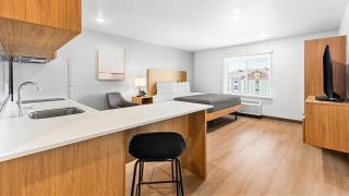 LivAway Suites Tri-Cities-Richland - Richland - 1