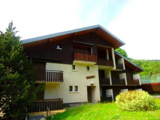 Studio cosy avec balcon, 2 nuits - La Clusaz, proche Bossonnet et pistes, parking inclus - FR-1-459-206 - 2