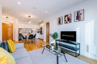 The Pheonix Suite- Luxury, Free Parking, Sleeps 6, Business Stays, Contractors - Birmingham - 5