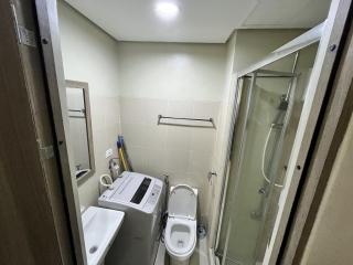 EDSA Fame Residential Condominium T11139 - Big 1 Bedroom 32sqm Corner Unit Walking Distance to Shaw MRT Megamall & Shangri-La Mall Greenfield District Mandaluyong - Staycations by SMS - Manila - 1