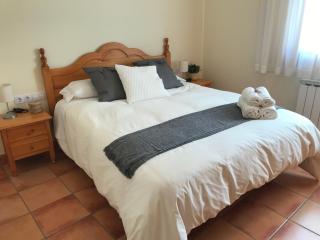 Fonda Peremiquel - Castellar de NʼHug - 6